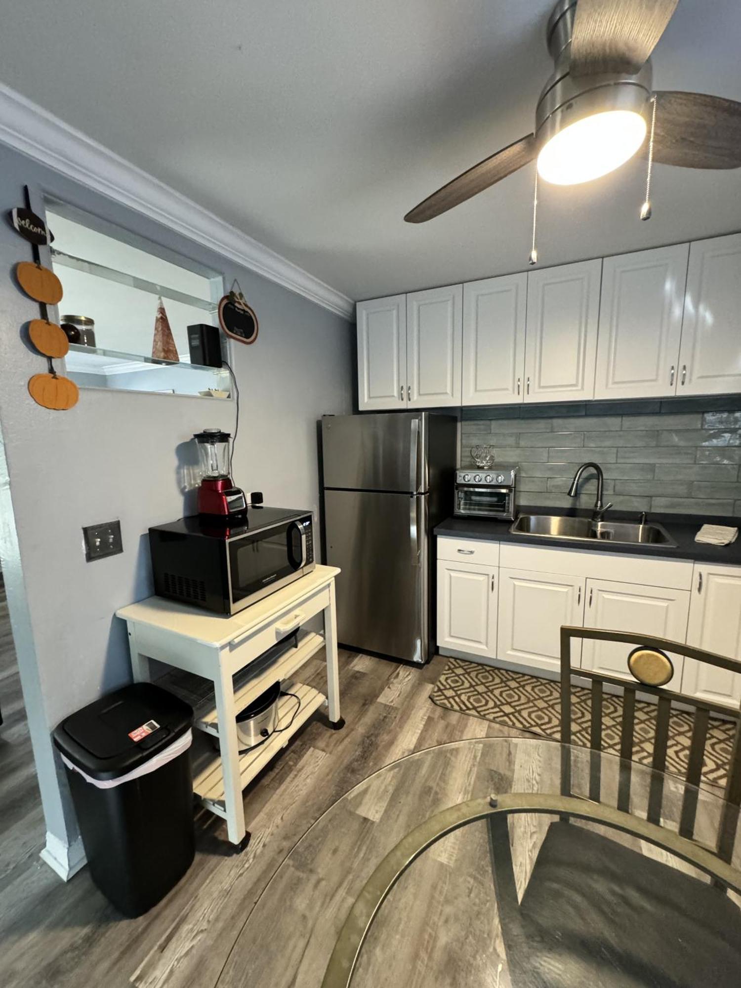 Downtown Single Family Modern Bungalow Close To Beaches And Dining Home 萨拉索塔 外观 照片